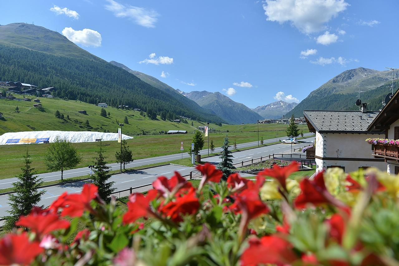 Hotel Silvestri Livigno Esterno foto